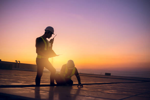 Best Metal Roofing Installation  in Maywood, CA